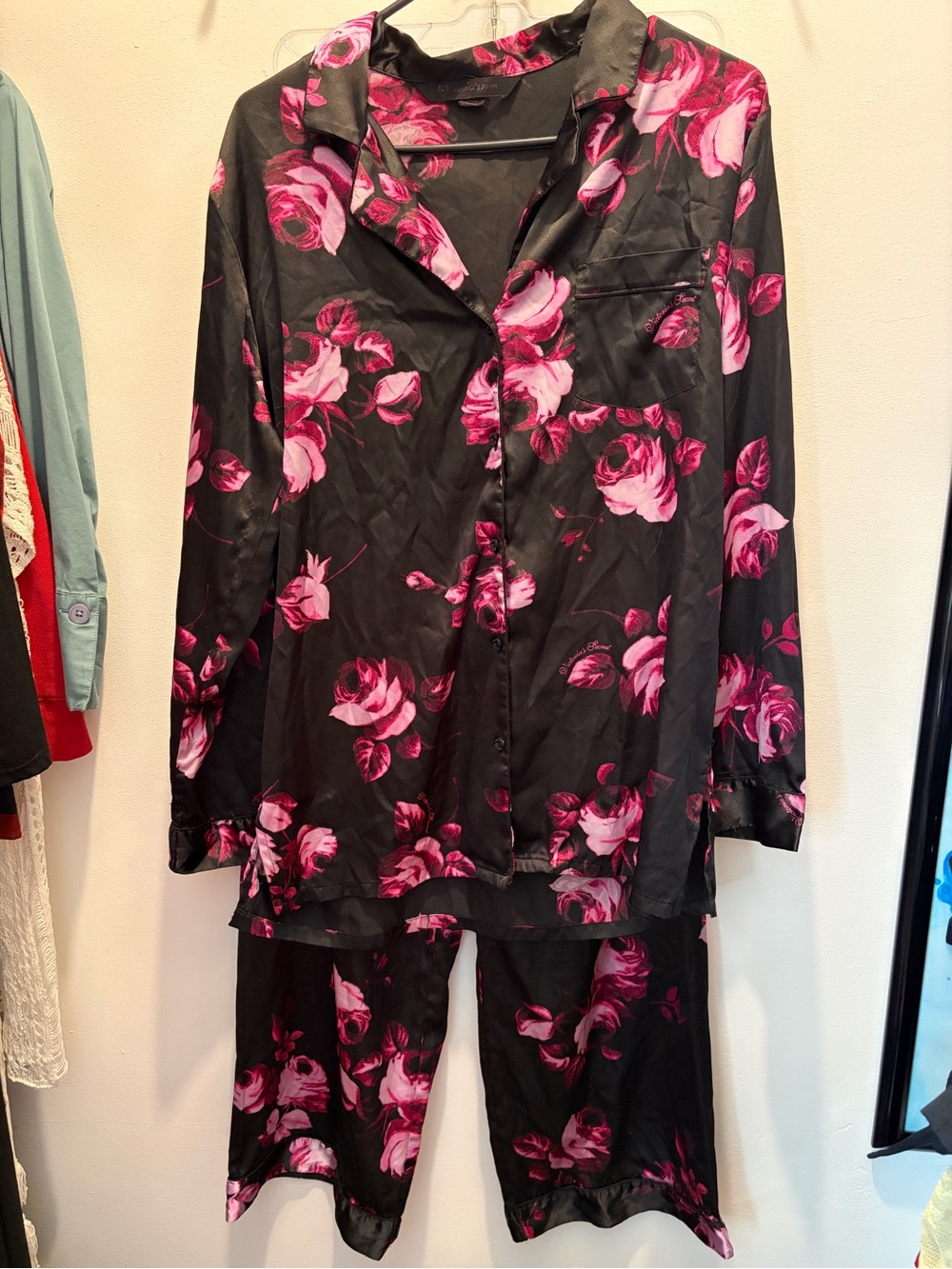 ‘Vintage’ Y2K Early 2000’s Victoria’s Secret Satin Pajama Set
